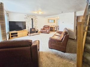 Photo 8- click for photo gallery